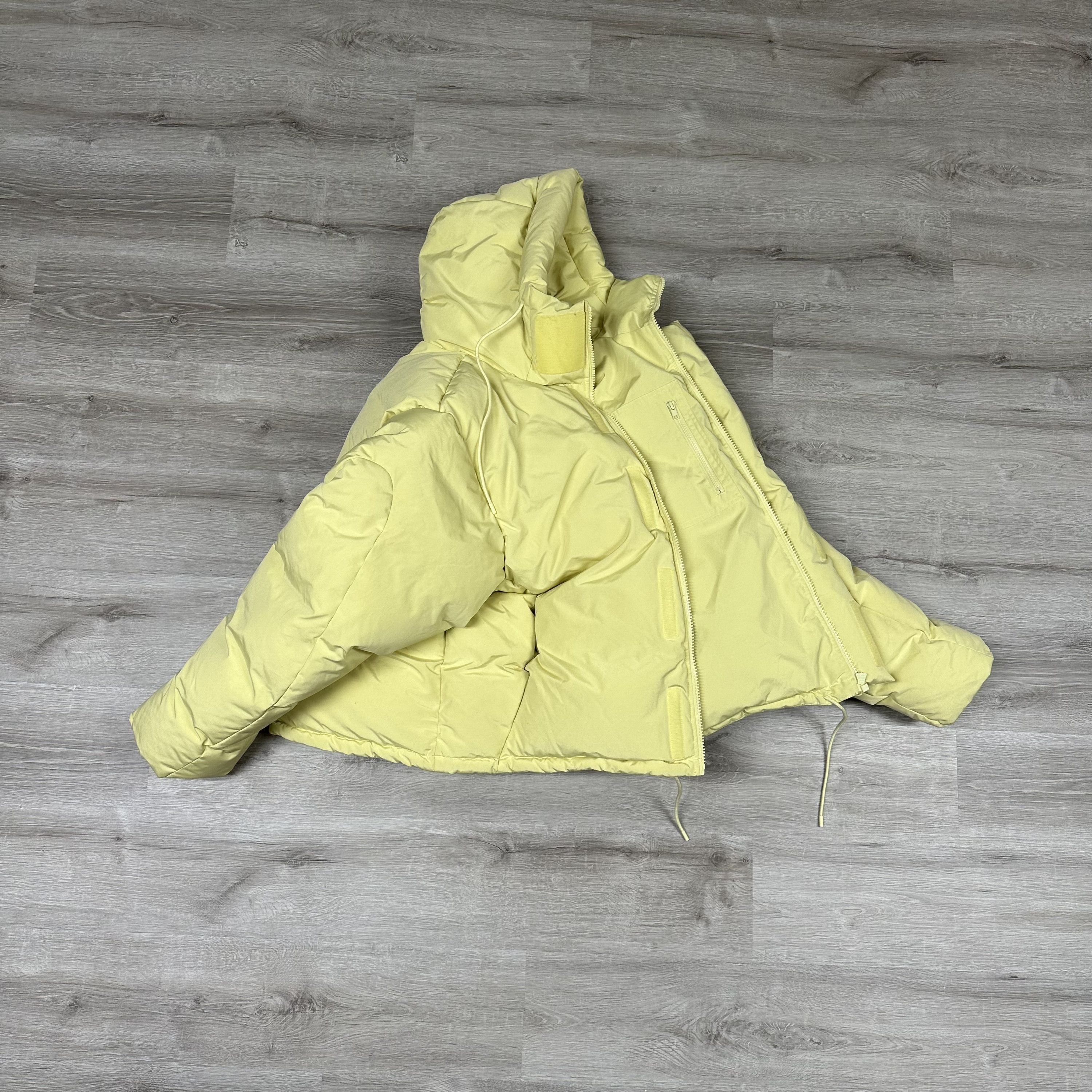 Entire Studios Entire Studios SOA Puffer Jacket in Blonde Size US XL / EU 56 / 4 - 1 Thumbnail