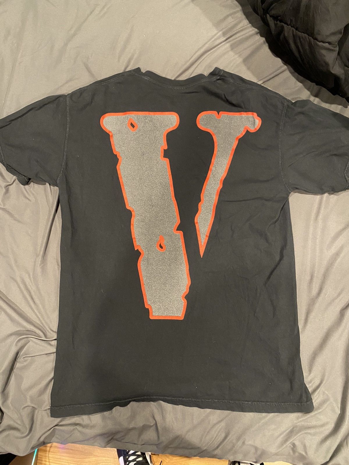 999 Club × Vlone Vlone x Juice WRLD Black Man Of The World T-Shirt Size US L / EU 52-54 / 3 - 3 Thumbnail