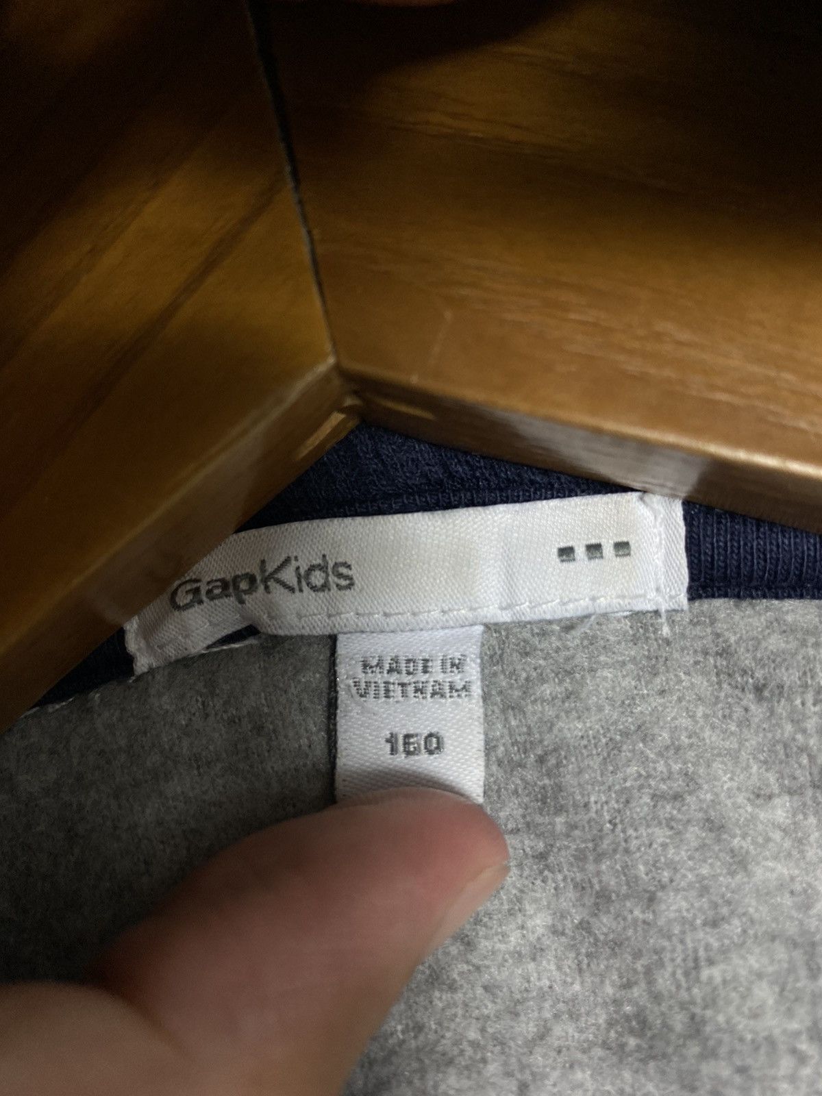 Gap Rare‼️ Gap Kids Hoodie Embroidery Big Logo Size US XS / EU 42 / 0 - 3 Thumbnail