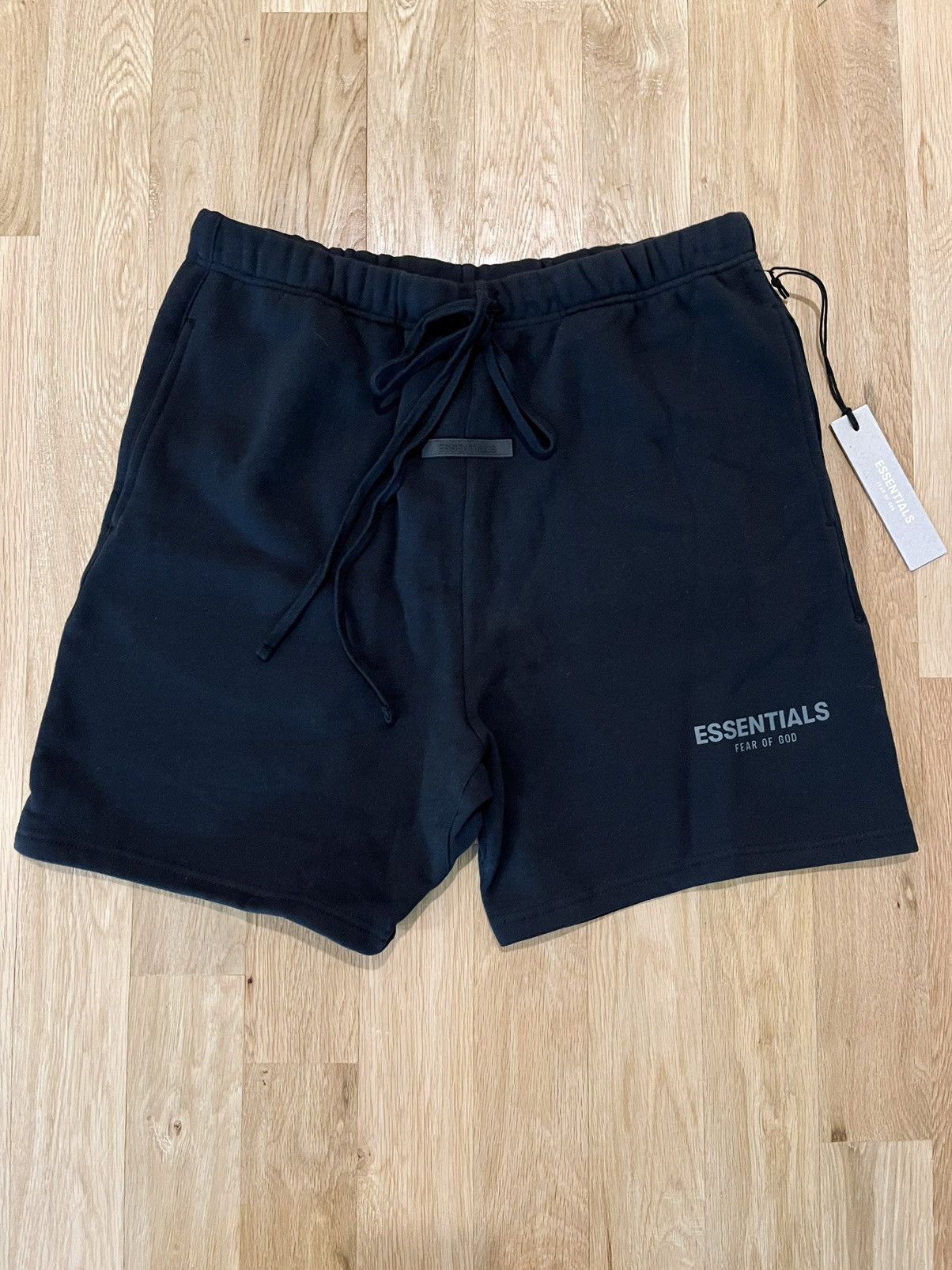 Fear of God Fear of God Essentials Shorts Black SS21 size L | Grailed