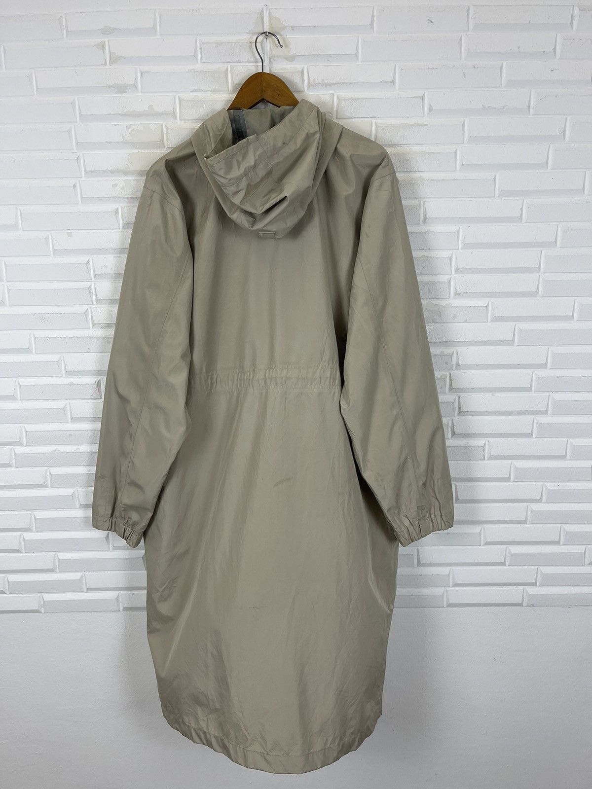 Fjallraven × Vintage FJALL RAVEN LONG WINDBREAKER HOODIE JACKET Size US L / EU 52-54 / 3 - 9 Thumbnail