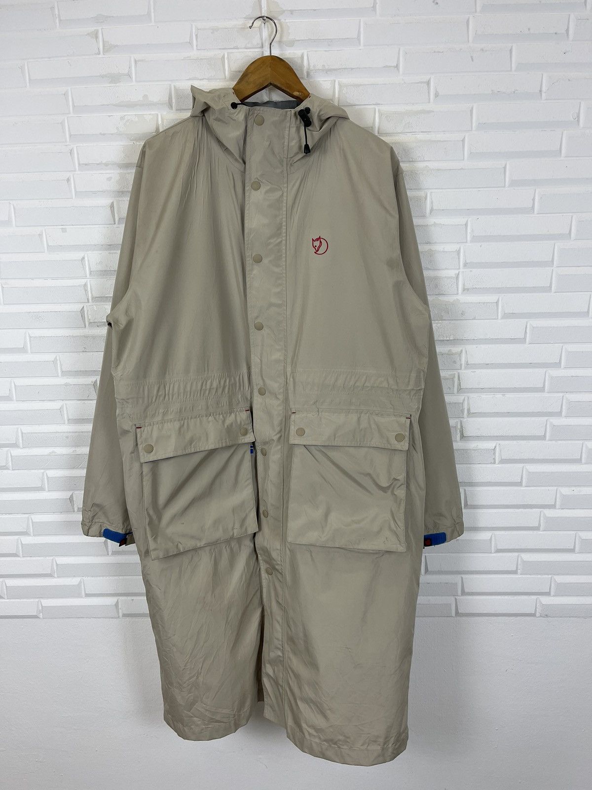 Fjallraven × Vintage FJALL RAVEN LONG WINDBREAKER HOODIE JACKET Size US L / EU 52-54 / 3 - 6 Thumbnail