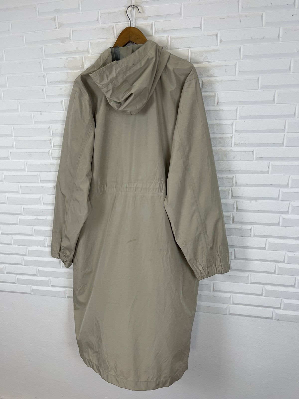 Fjallraven × Vintage FJALL RAVEN LONG WINDBREAKER HOODIE JACKET Size US L / EU 52-54 / 3 - 10 Thumbnail