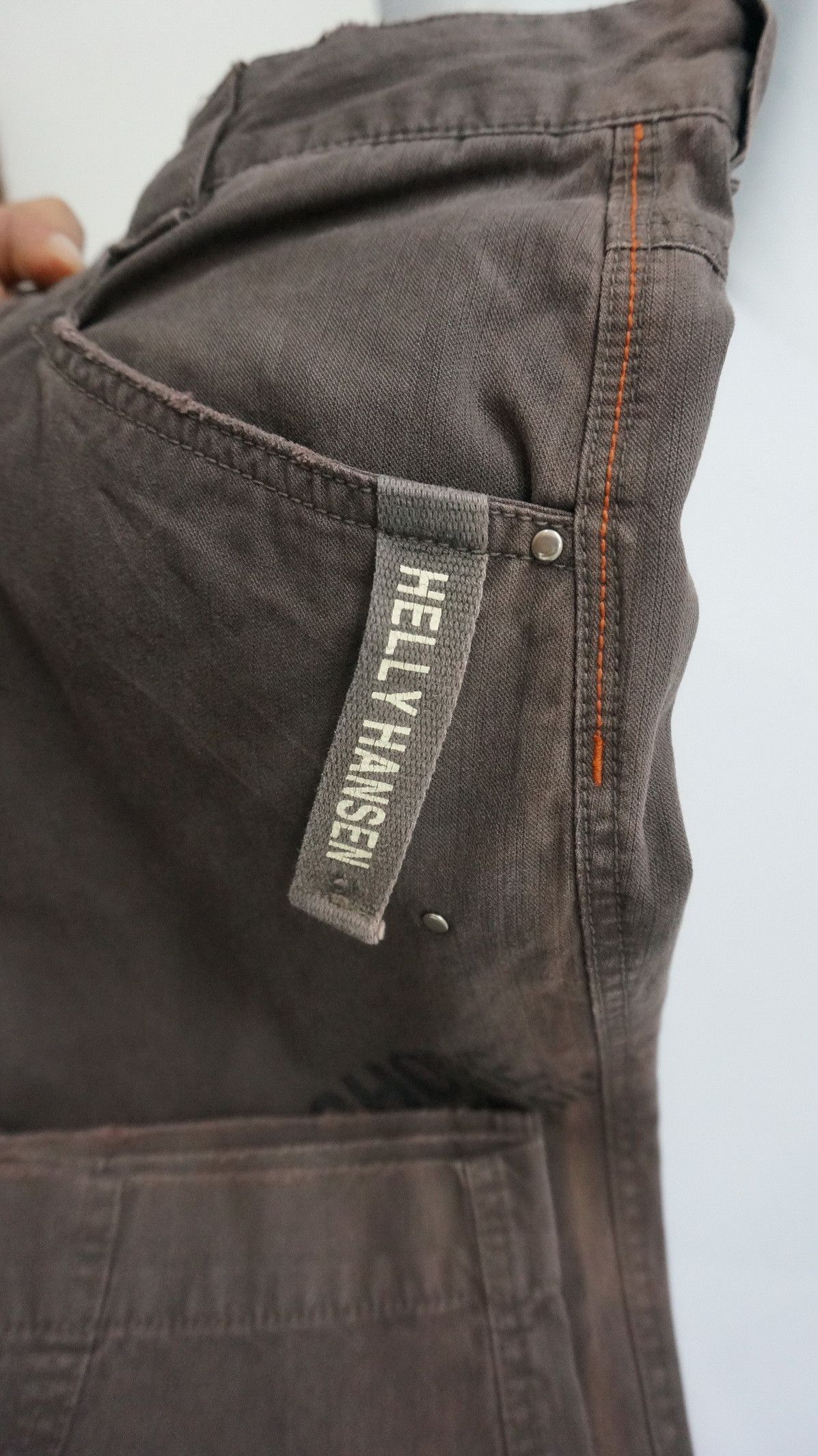 Helly Hansen Rare Vintage HELLY HANSEN Sunfaded Worn Out Pants Size US 30 / EU 46 - 15 Thumbnail