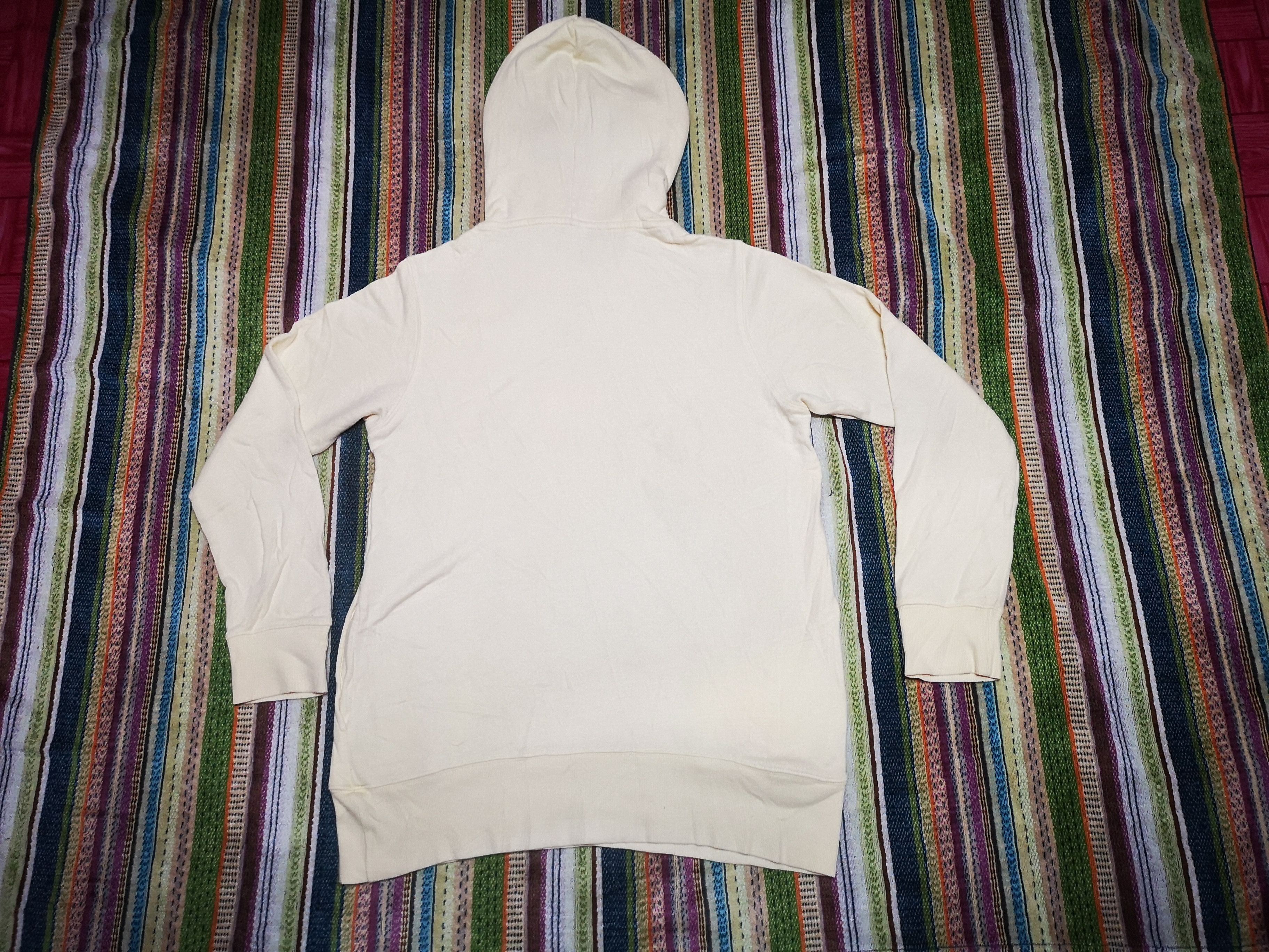 Designer × Uniqlo Mr. Men Little Miss by Uniqlo Hoodie Size US XL / EU 56 / 4 - 2 Thumbnail