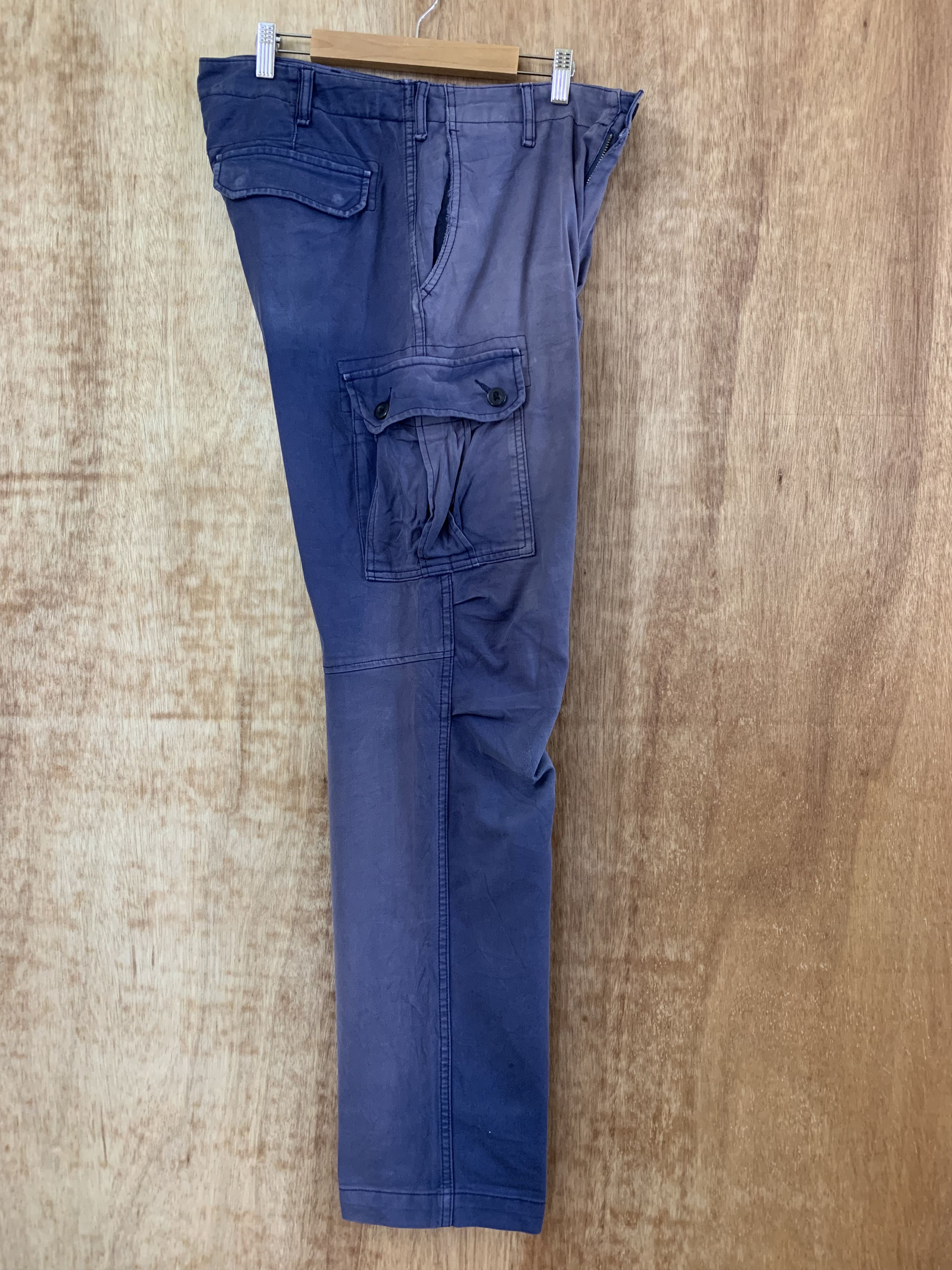 Japanese Brand Uniqlo Cargo Pants Multipocket Faded Japanese Branded Size US 33 - 12 Thumbnail