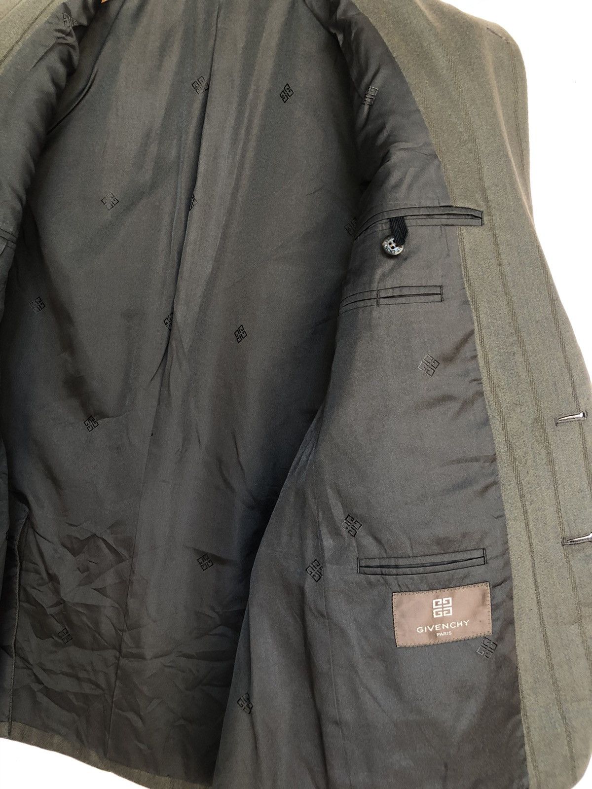 Givenchy Givenchy Men’s tailored jackets good condition Size US M / EU 48-50 / 2 - 4 Thumbnail