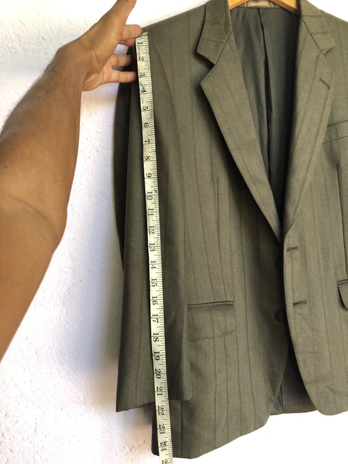 Givenchy Givenchy Men’s tailored jackets good condition Size US M / EU 48-50 / 2 - 12 Thumbnail