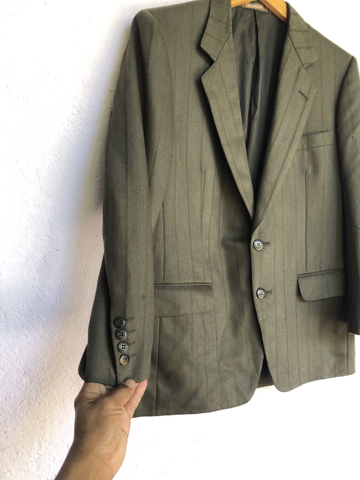 Givenchy Givenchy Men’s tailored jackets good condition Size US M / EU 48-50 / 2 - 3 Thumbnail
