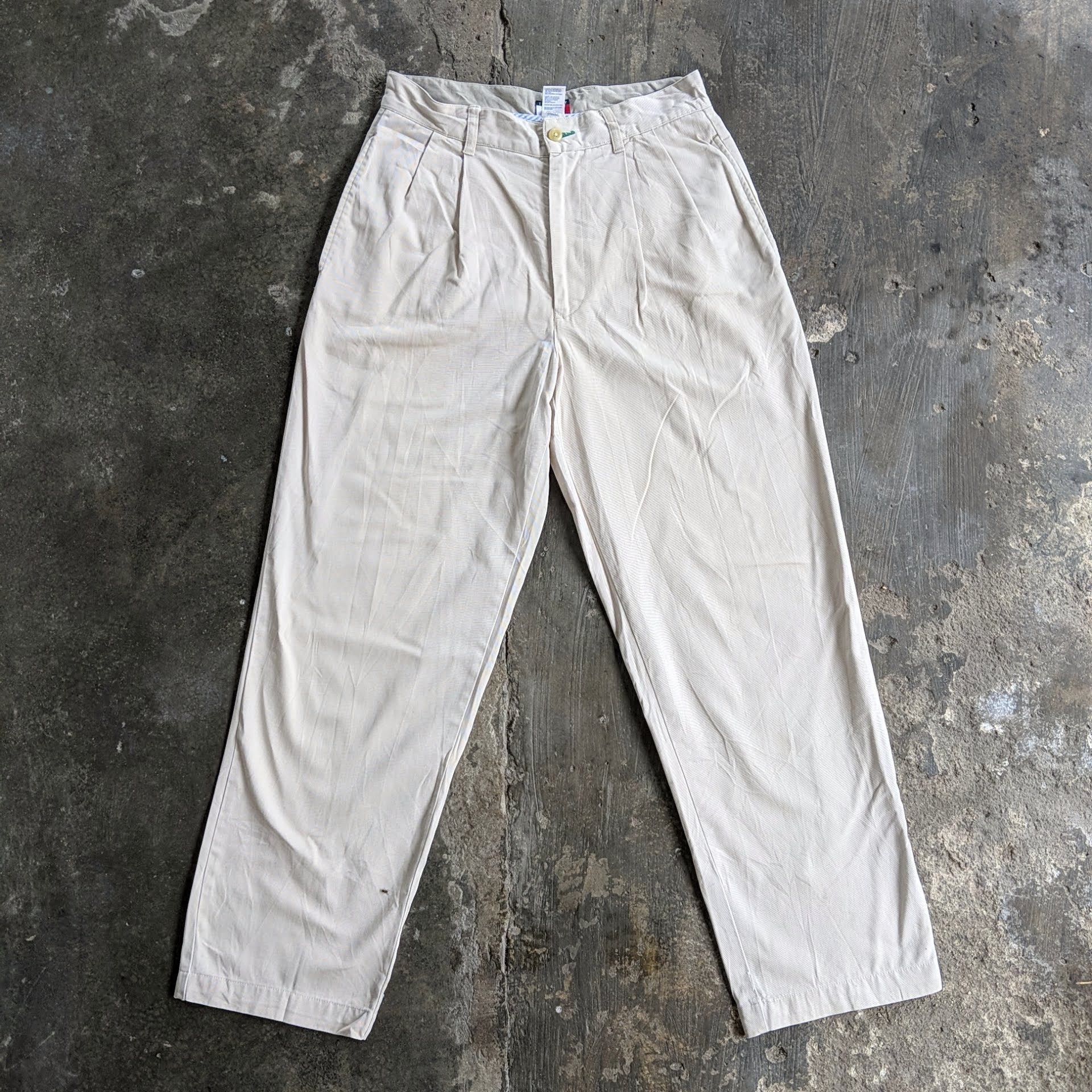 Tommy Hilfiger Vintage Tommy Hilfiger Casual Trousers Pants Size US 29 - 1 Thumbnail