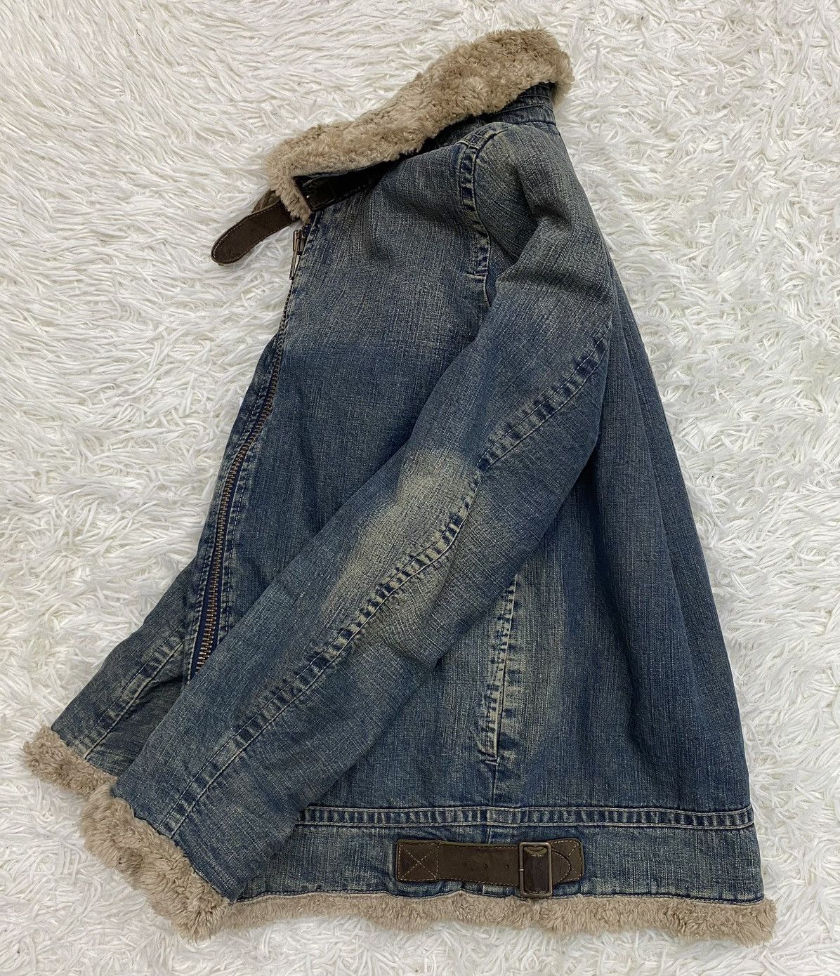 Japanese Brand × Johnbull Johnbull Distressed Sherpa Lined Denim Jacket Size US S / EU 44-46 / 1 - 9 Thumbnail