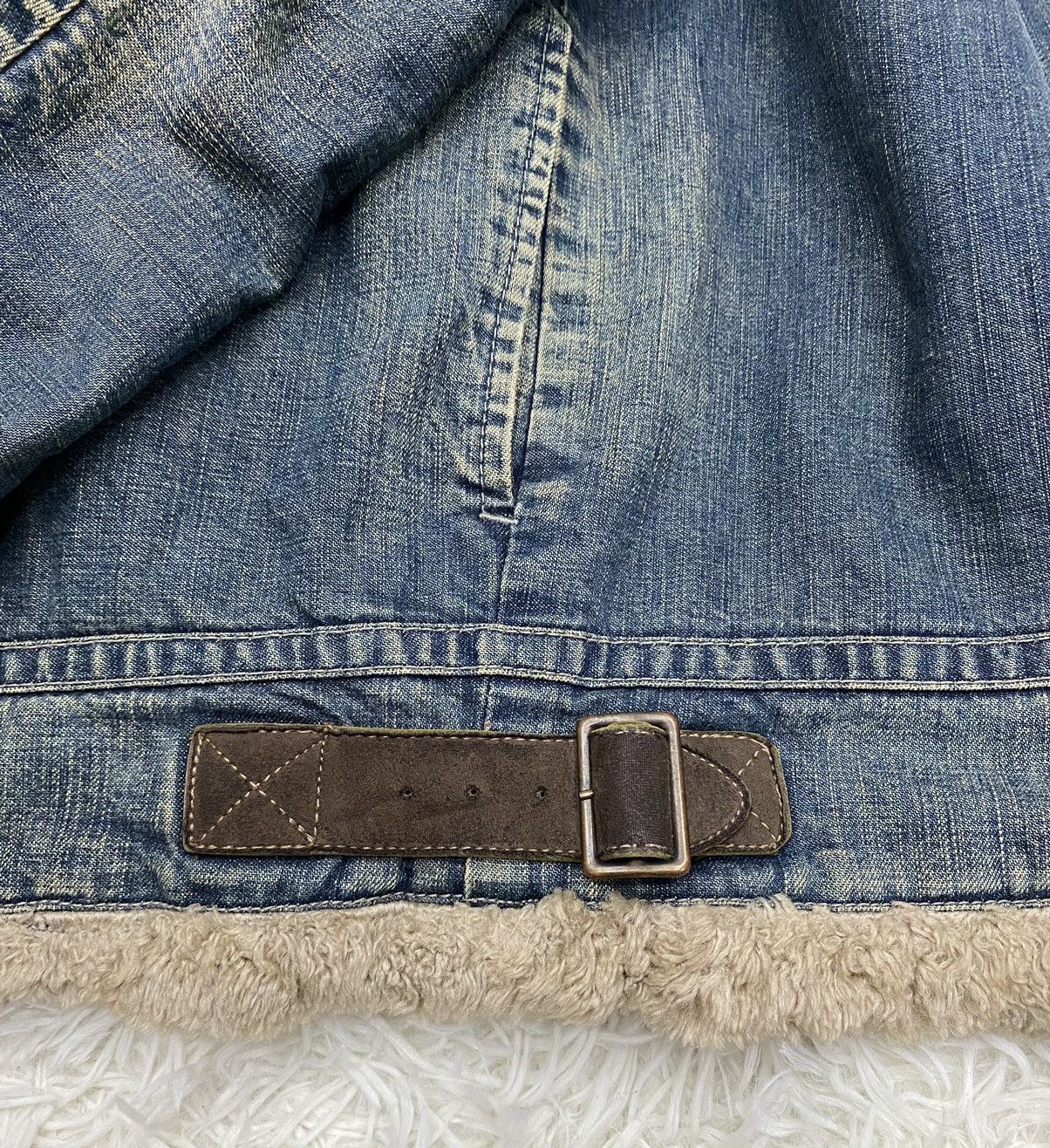 Japanese Brand × Johnbull Johnbull Distressed Sherpa Lined Denim Jacket Size US S / EU 44-46 / 1 - 10 Thumbnail