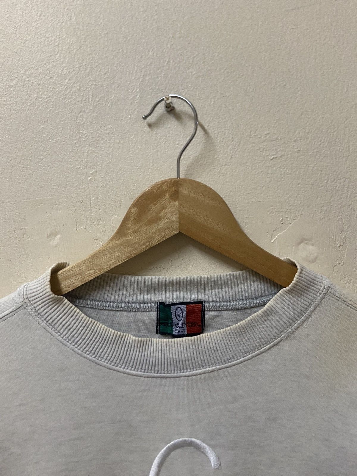 Vintage Gianni Valentino Italy Sweatshirt Sun Faded Size M