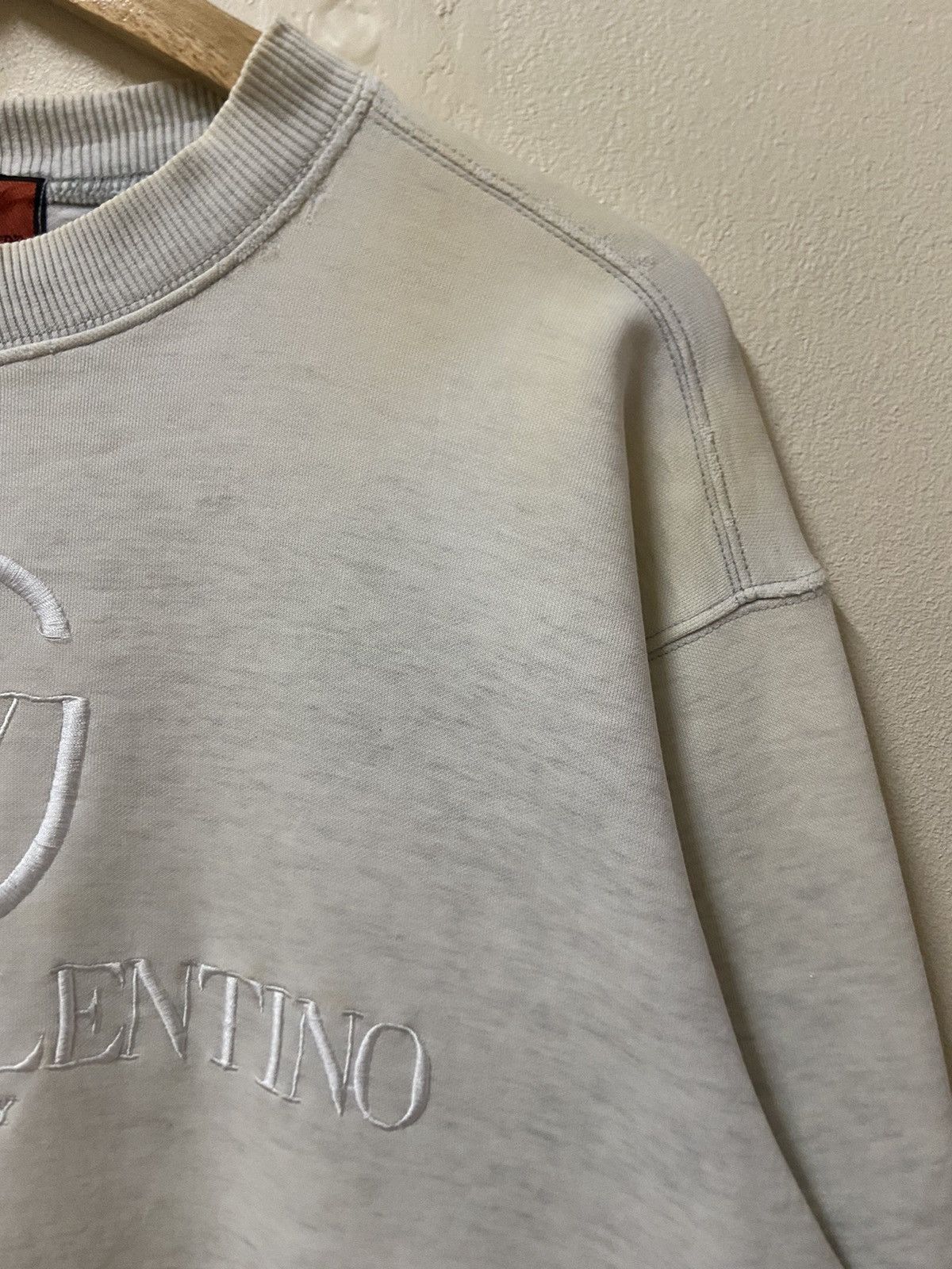 Vintage Gianni Valentino Italy Sweatshirt Sun Faded Size M