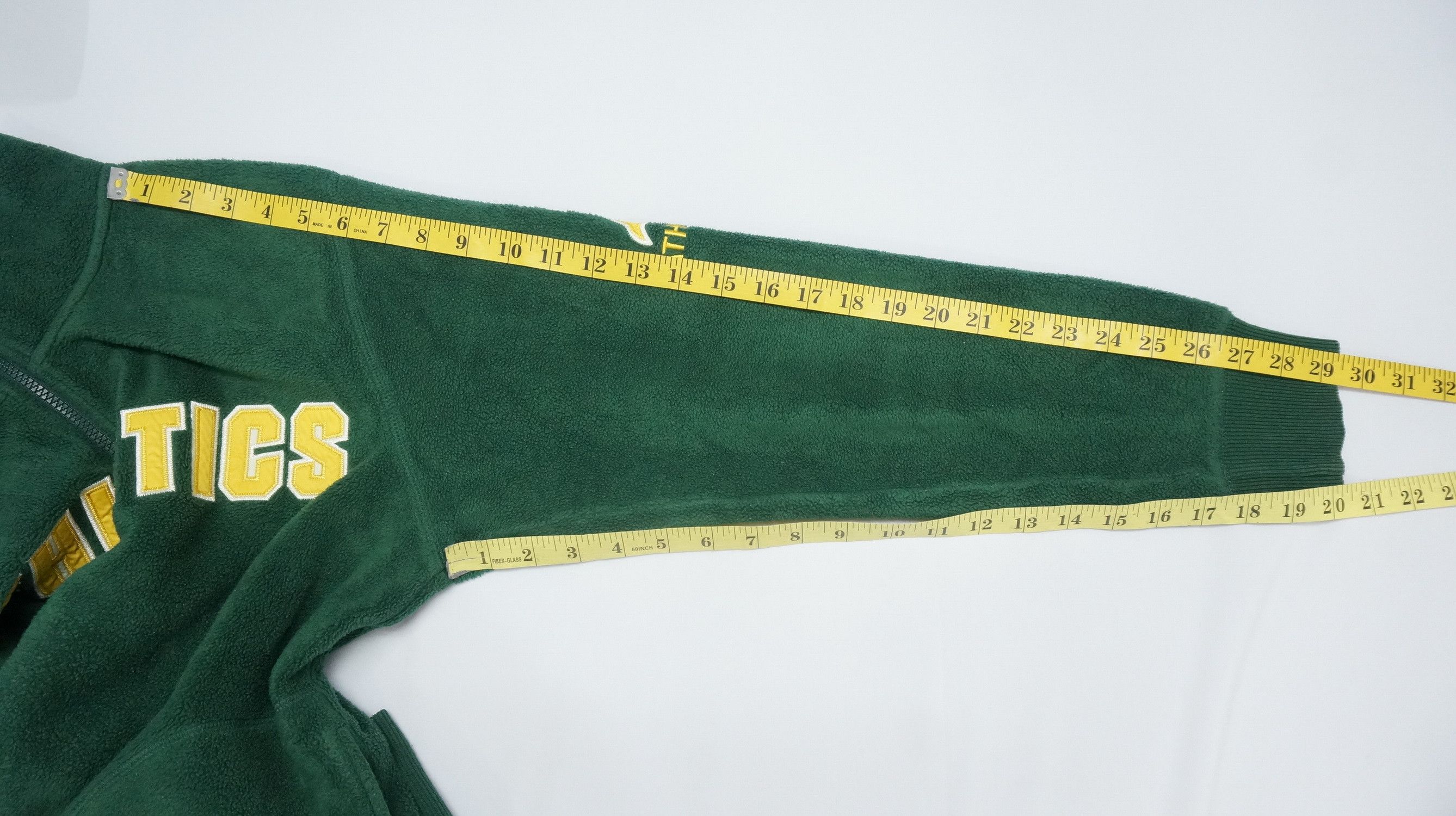 MLB MLB Oakland Athletics x Uniqlo Pull Over Fleece Size US M / EU 48-50 / 2 - 14 Thumbnail