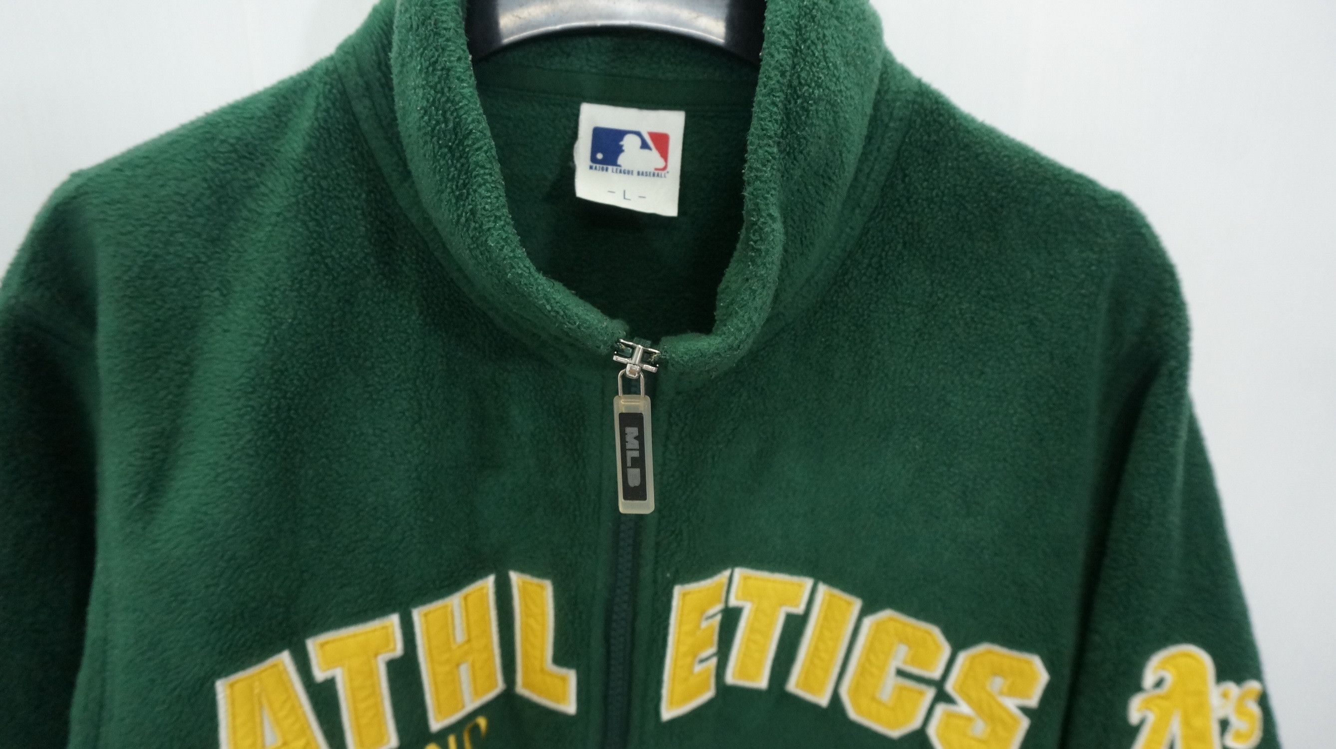 MLB MLB Oakland Athletics x Uniqlo Pull Over Fleece Size US M / EU 48-50 / 2 - 5 Thumbnail