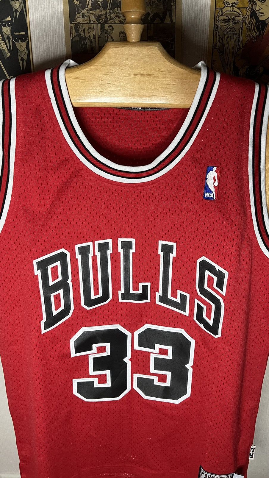 VTG 90's Chicago Bulls NBA Scottie Pippen adidas jersey