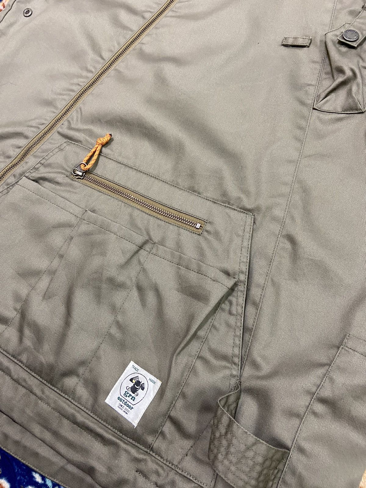 GRN Rare Grn Outdoor Tokyo Japan Hooded Jacket Size US XL / EU 56 / 4 - 23 Thumbnail