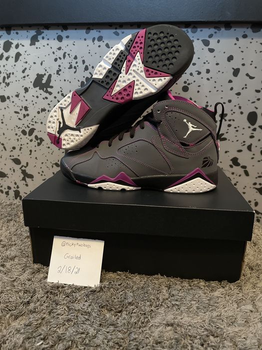 Nike Air Jordan 7 Retro Valentine's Day 30th GS | Grailed