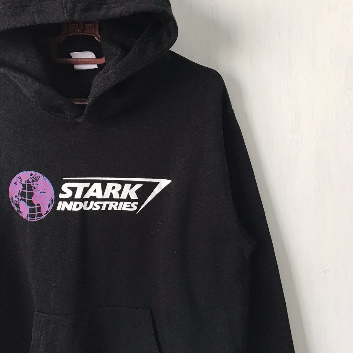 Marvel Comics 💥Steals💥Marvel Stark Industries Hoodie Size US L / EU 52-54 / 3 - 6 Thumbnail