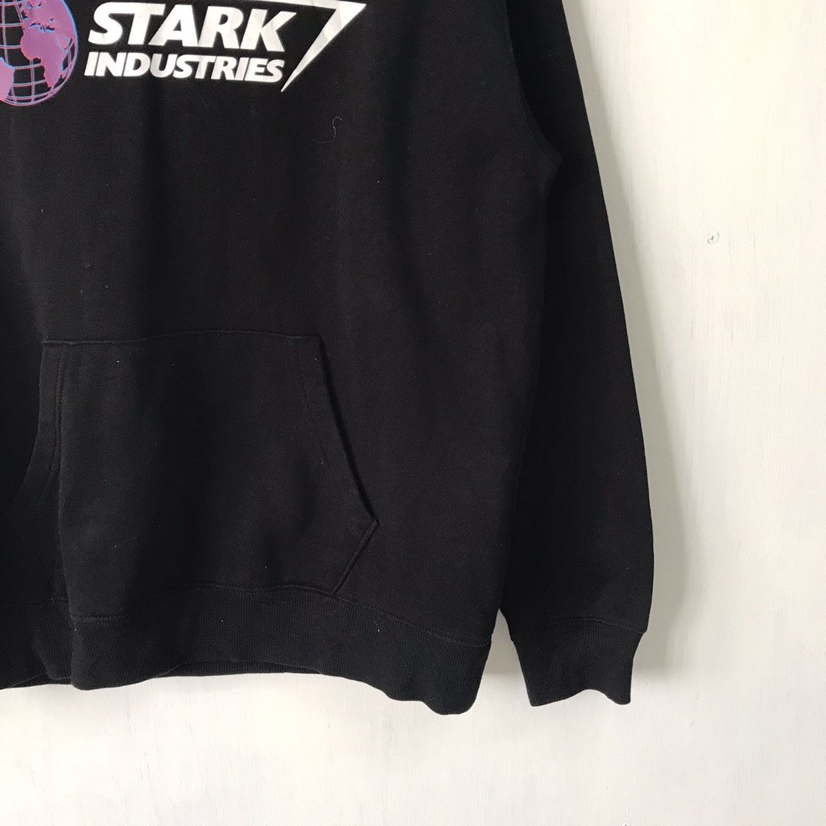 Marvel Comics 💥Steals💥Marvel Stark Industries Hoodie Size US L / EU 52-54 / 3 - 4 Thumbnail