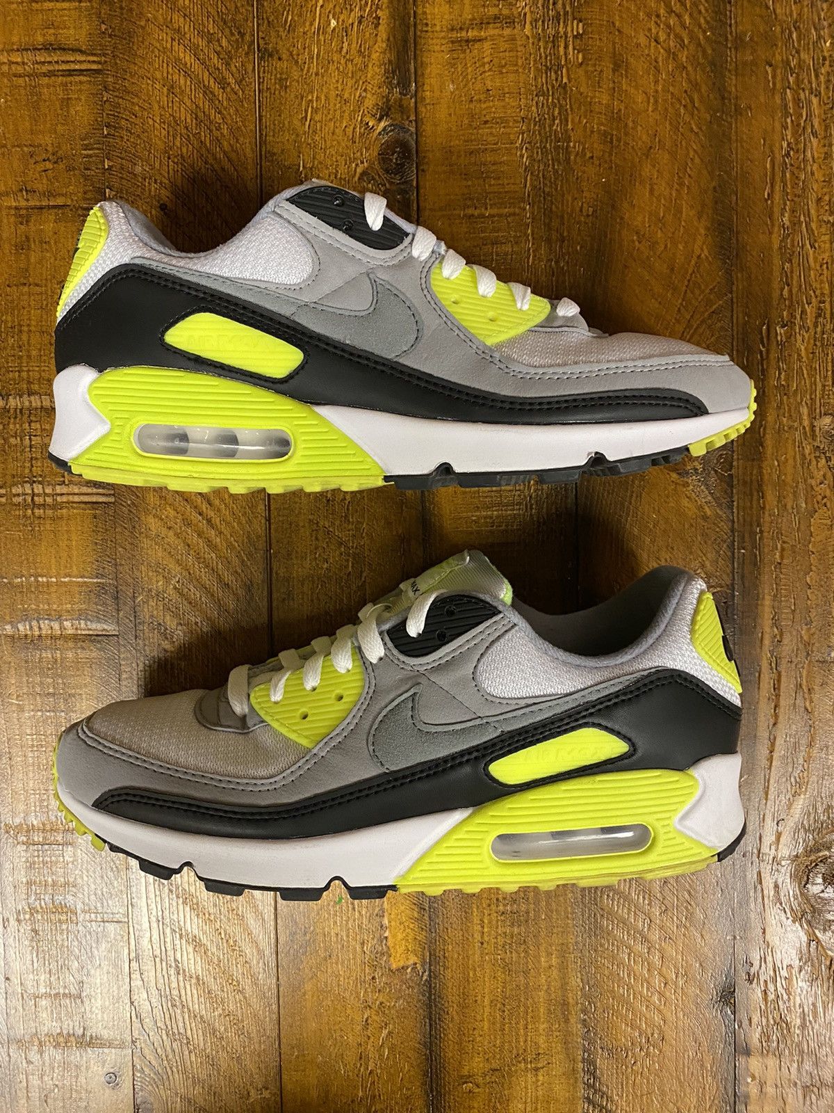 image of Nike Air Max 90 “Volt” Shoes in White, Men's