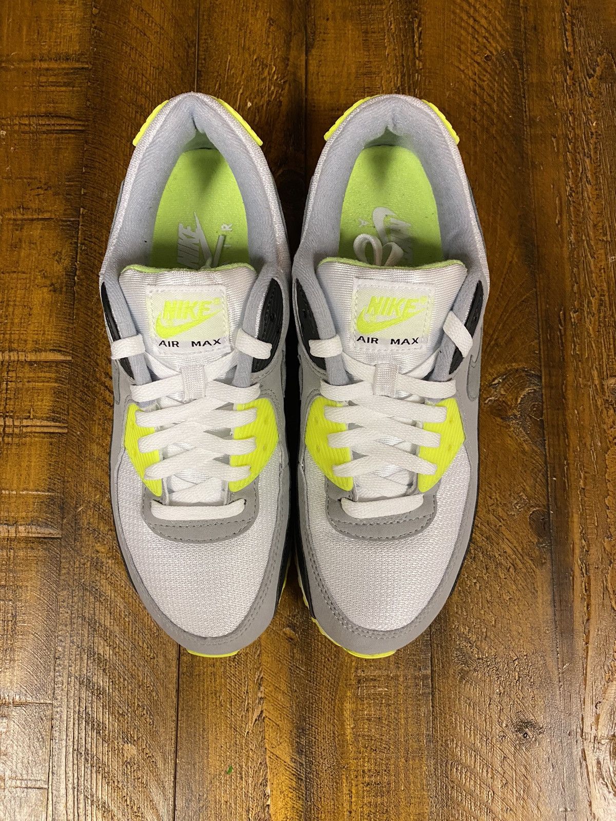 Nike Air Max 90 “Volt” Size US 9 / EU 42 - 3 Thumbnail
