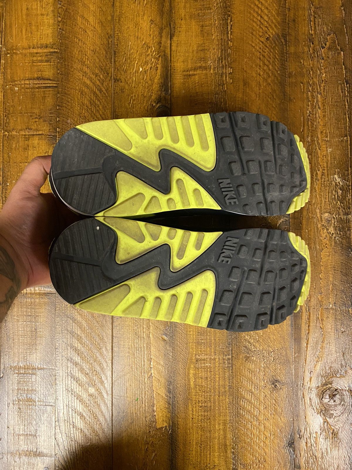 Nike Air Max 90 “Volt” Size US 9 / EU 42 - 5 Thumbnail