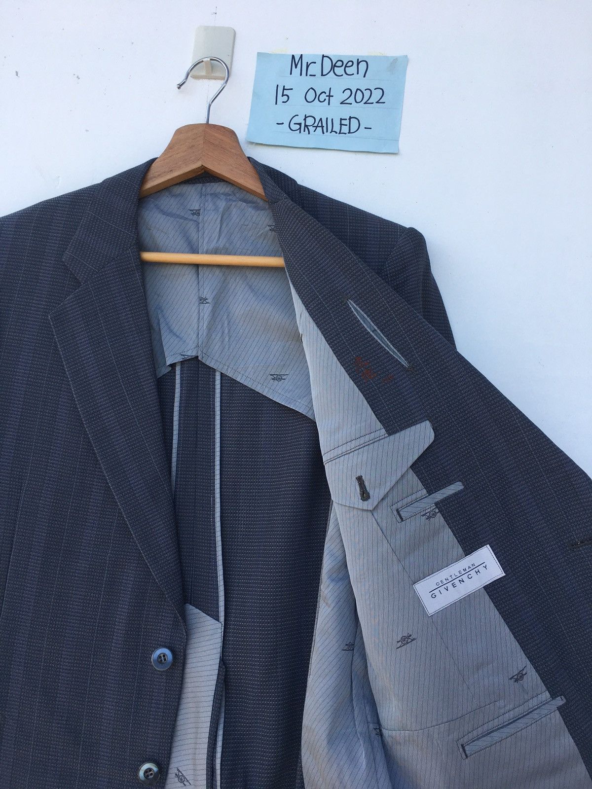 Givenchy Rare Vintage Givenchy Blazer Size 38R - 1 Thumbnail