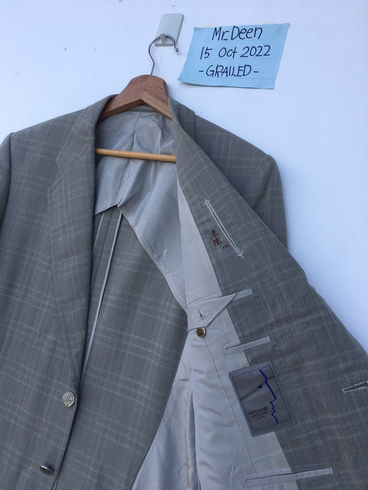 Givenchy Rare Vintage Givenchy Suit/ Blazer Size 38R - 6 Thumbnail