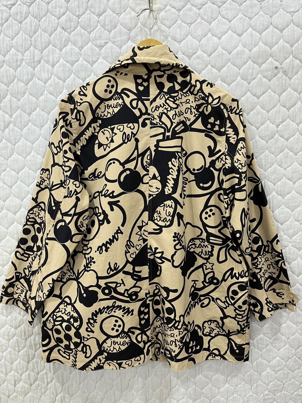 Art Comes First (Ggg). TOPYS BY NATALIE S HYPEBEAST LIGHT JACKET Size M / US 6-8 / IT 42-44 - 4 Thumbnail