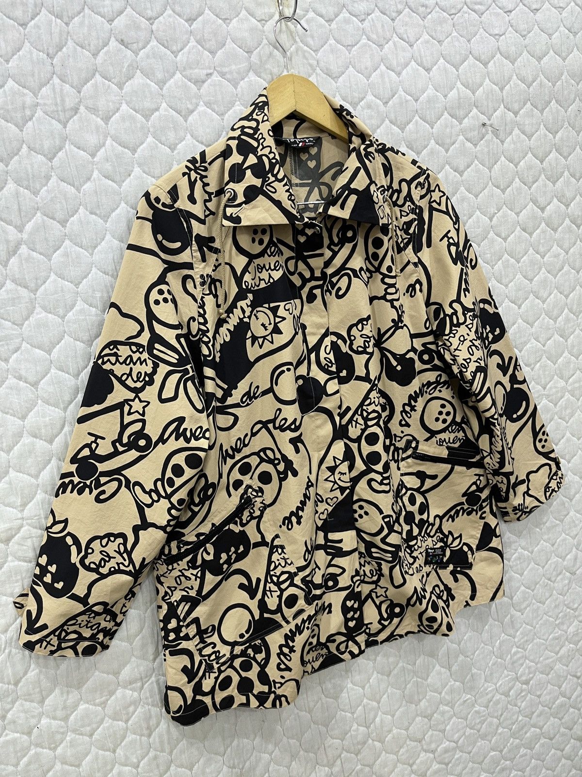 Art Comes First (Ggg). TOPYS BY NATALIE S HYPEBEAST LIGHT JACKET Size M / US 6-8 / IT 42-44 - 3 Thumbnail