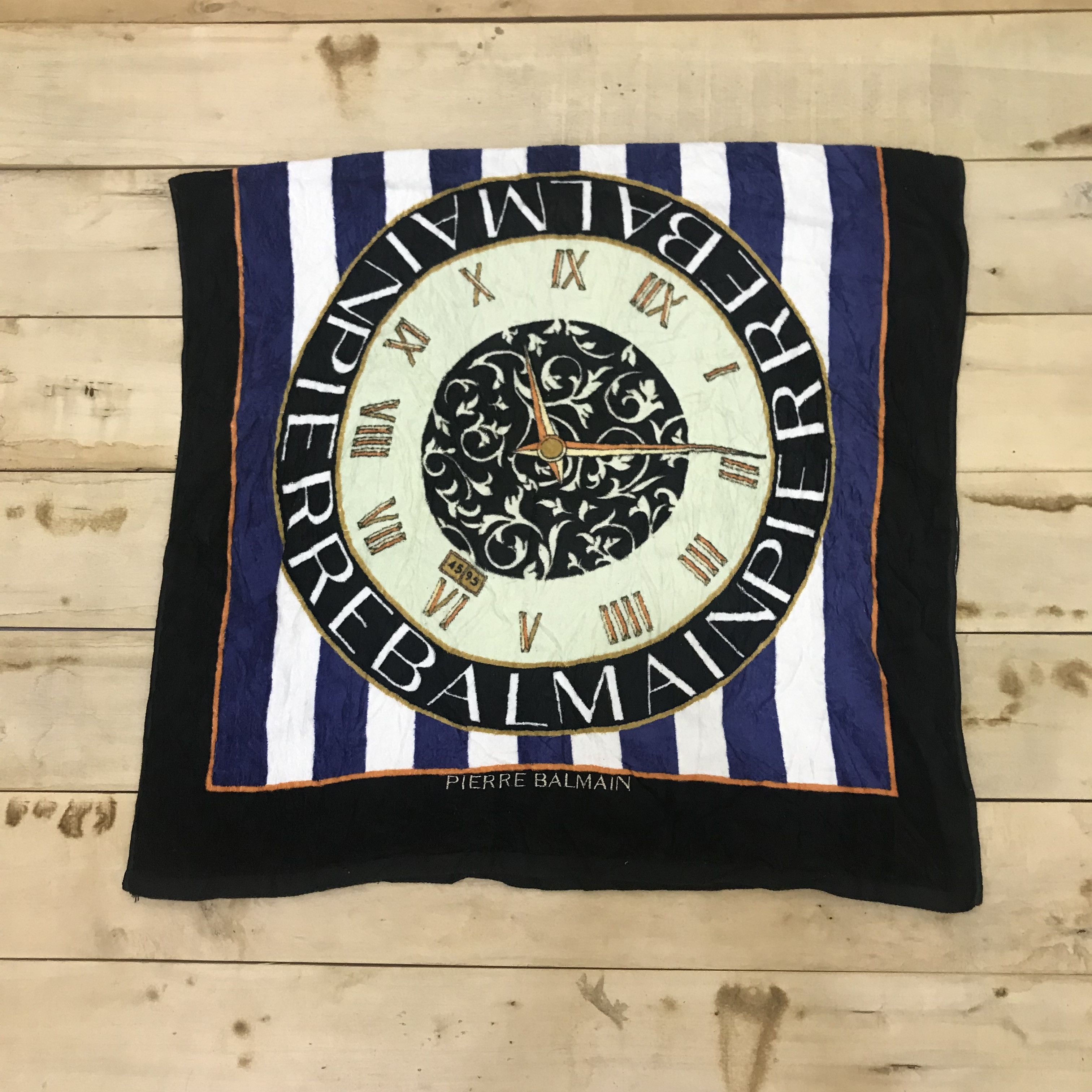 Pierre Balmain × Vintage W38 PIERRE BALMAIN PARIS BATH TOWEL NICE DESIGN Size ONE SIZE - 1 Thumbnail