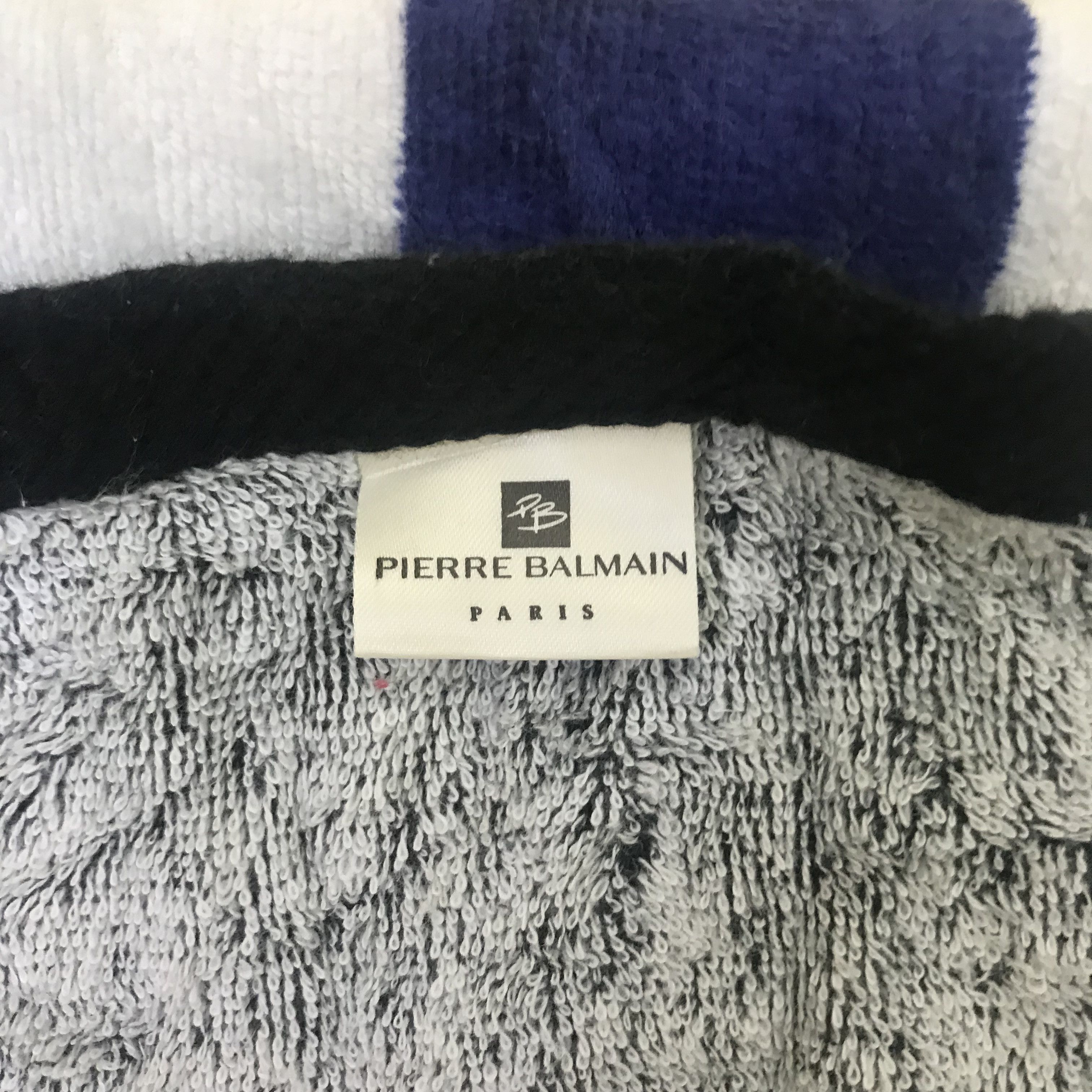 Pierre Balmain × Vintage W38 PIERRE BALMAIN PARIS BATH TOWEL NICE DESIGN Size ONE SIZE - 3 Thumbnail