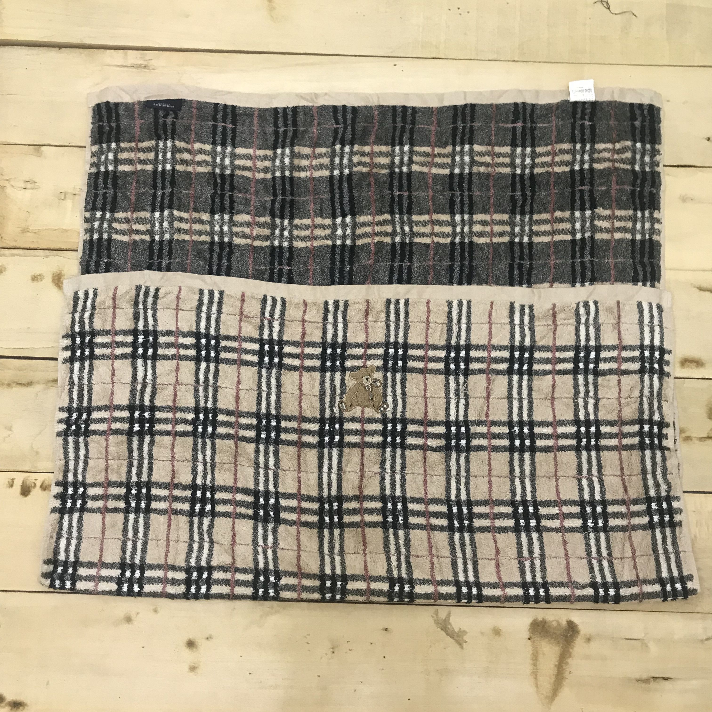Burberry W33 LOT3 BURBERRY BEAR BATH AND HAND TOWEL NOVA CHECK Size ONE SIZE - 3 Thumbnail
