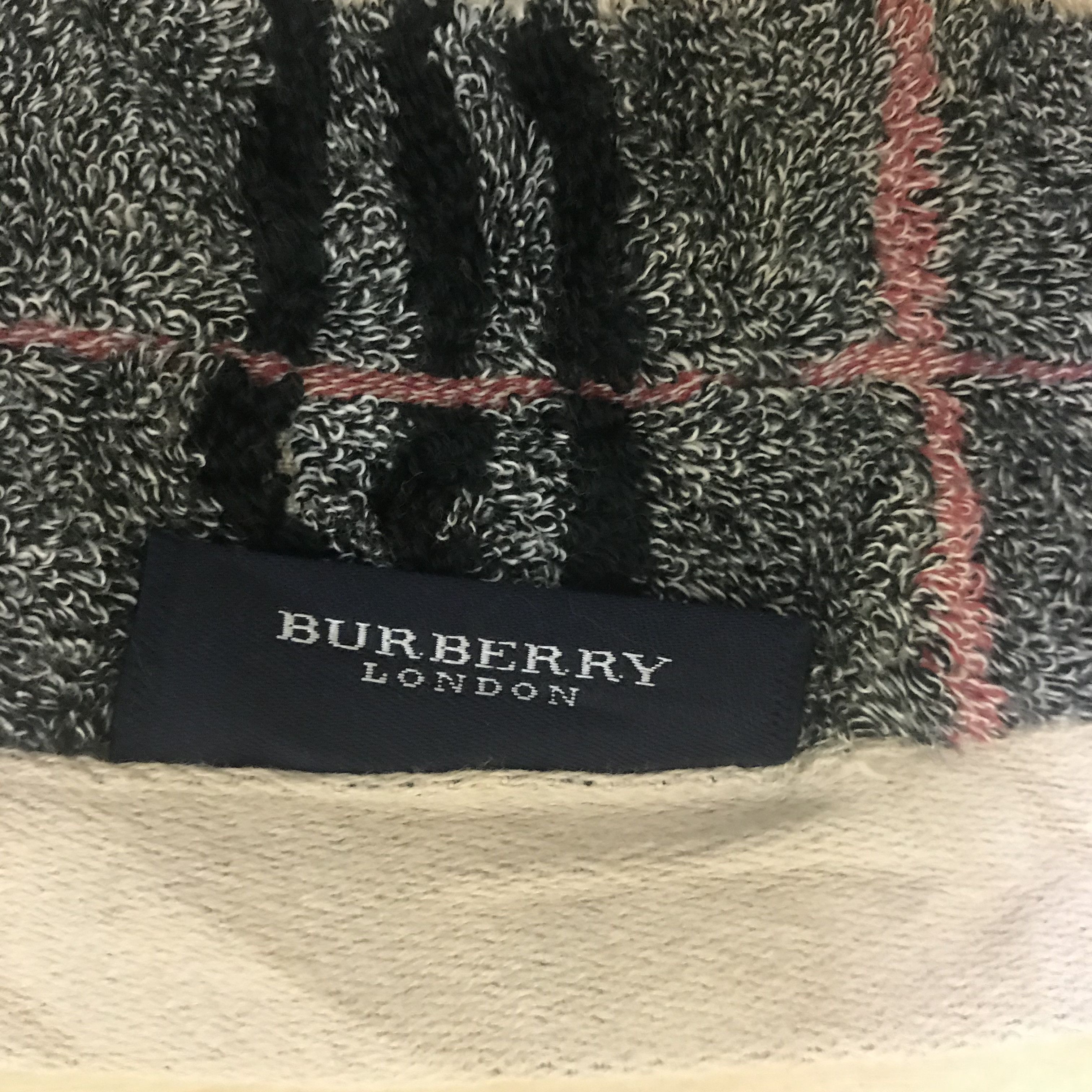 Burberry W33 LOT3 BURBERRY BEAR BATH AND HAND TOWEL NOVA CHECK Size ONE SIZE - 4 Thumbnail