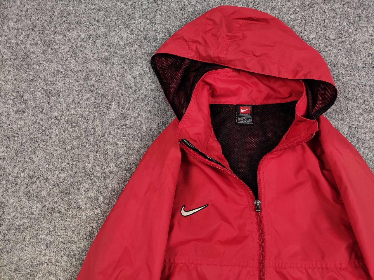 Nike Vintage Y2K Nike Team Drill Light Zip Red Windbreaker Jacket Size US S / EU 44-46 / 1 - 11 Thumbnail