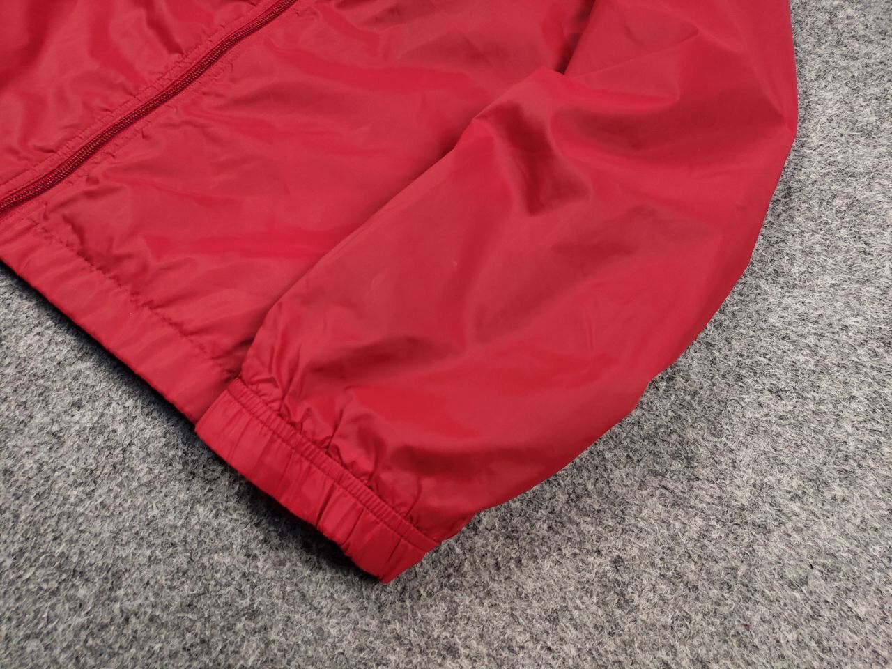 Nike Vintage Y2K Nike Team Drill Light Zip Red Windbreaker Jacket Size US S / EU 44-46 / 1 - 5 Thumbnail