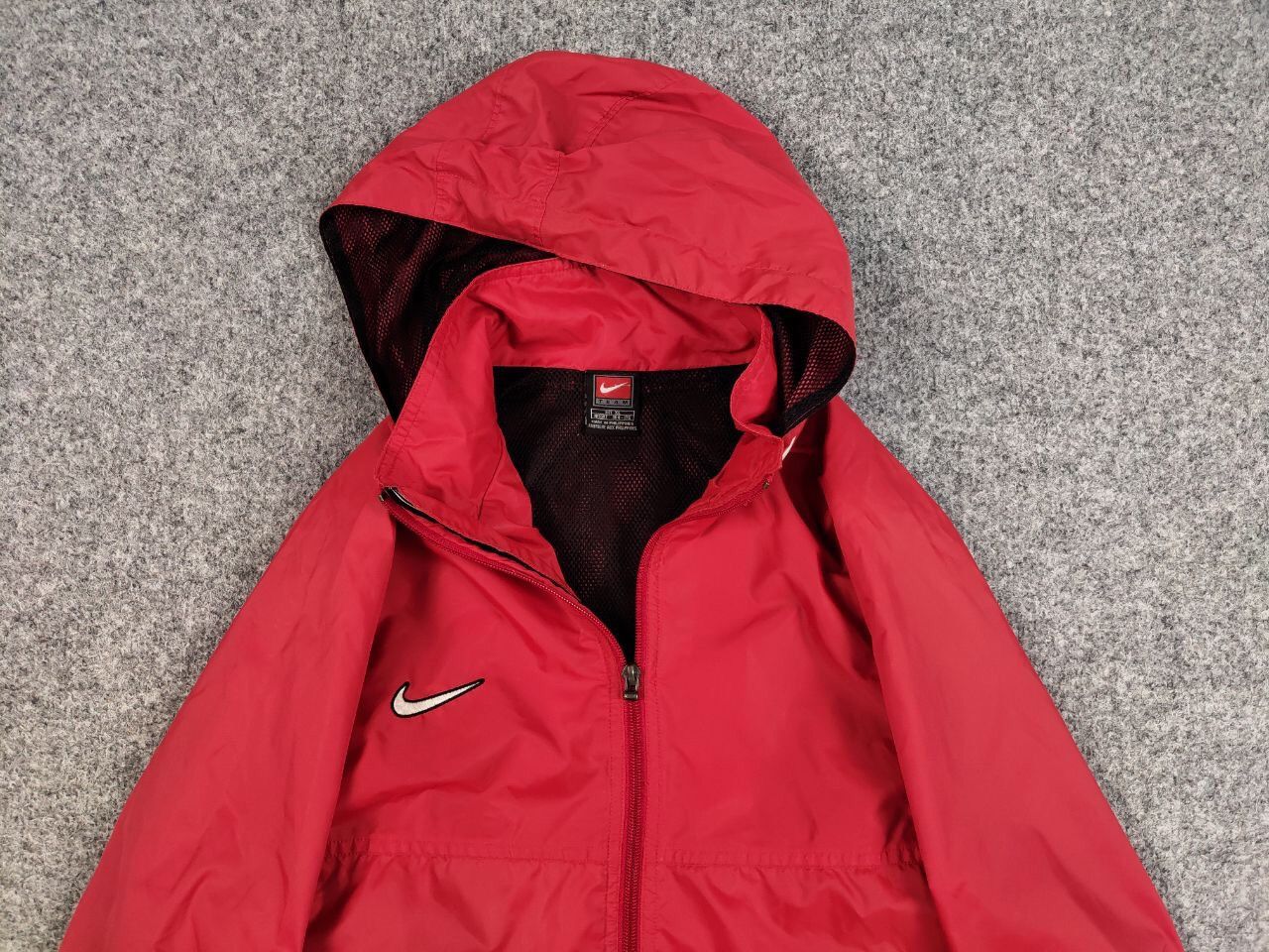 Nike Vintage Y2K Nike Team Drill Light Zip Red Windbreaker Jacket Size US S / EU 44-46 / 1 - 8 Thumbnail