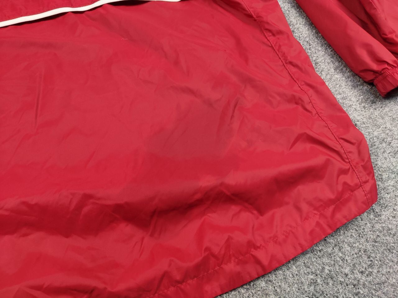 Nike Vintage Y2K Nike Team Drill Light Zip Red Windbreaker Jacket Size US S / EU 44-46 / 1 - 18 Thumbnail