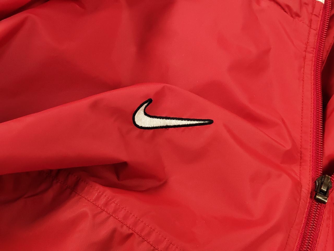 Nike Vintage Y2K Nike Team Drill Light Zip Red Windbreaker Jacket Size US S / EU 44-46 / 1 - 21 Thumbnail