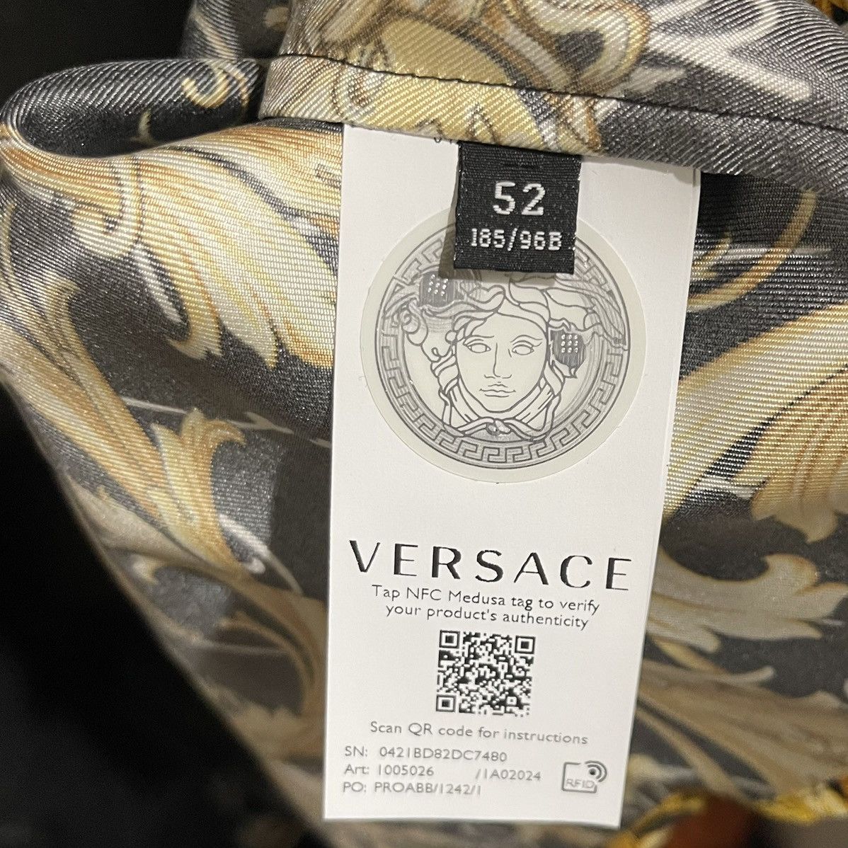 Versace Versace Silk Baroque Medusa Shirt BRAND NEW UNDER RETAIL Size US L / EU 52-54 / 3 - 4 Thumbnail