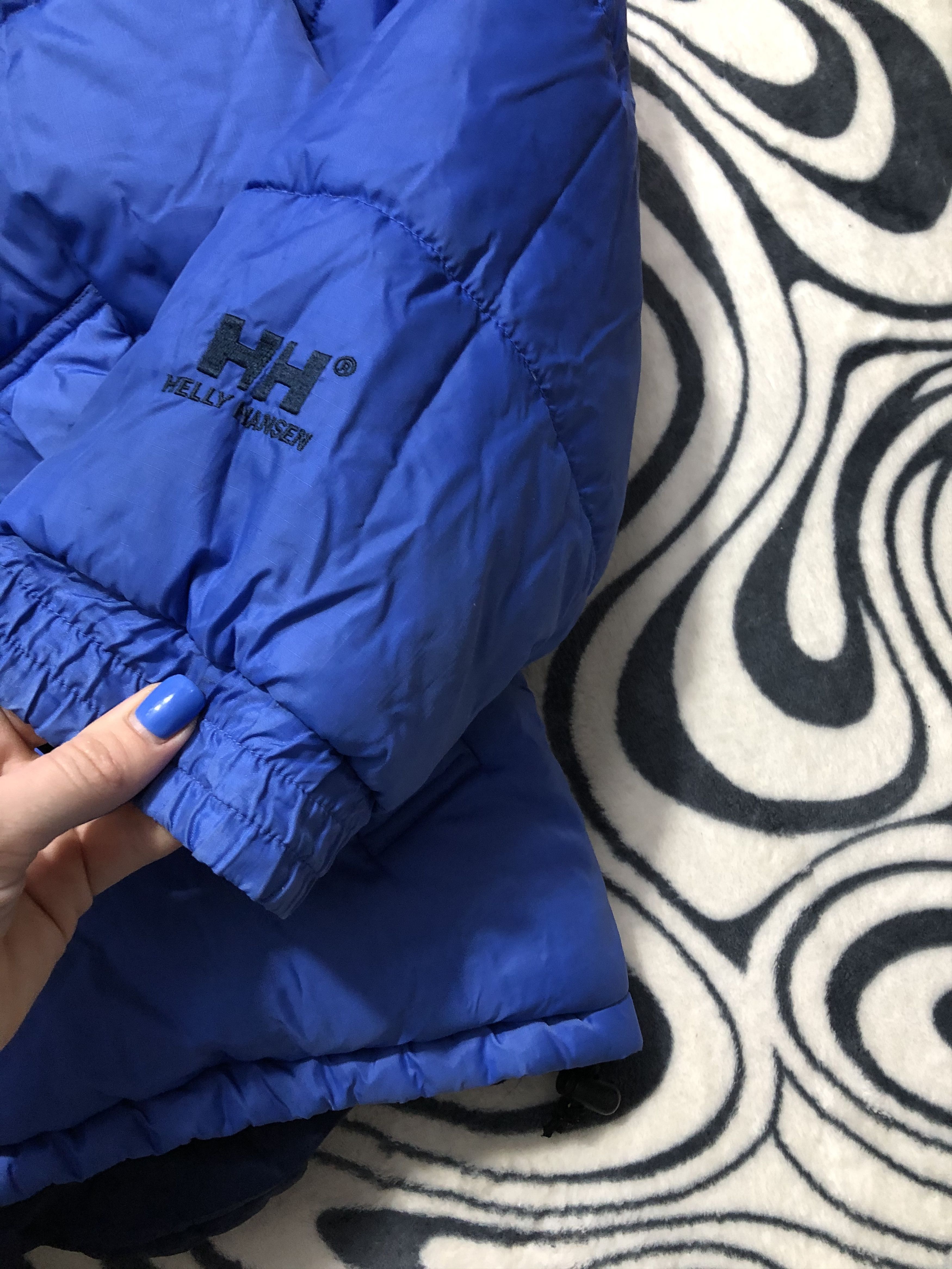 Helly Hansen Helly Hansen Vintage Mens Down Jacket Big Logo Size US L / EU 52-54 / 3 - 10 Thumbnail