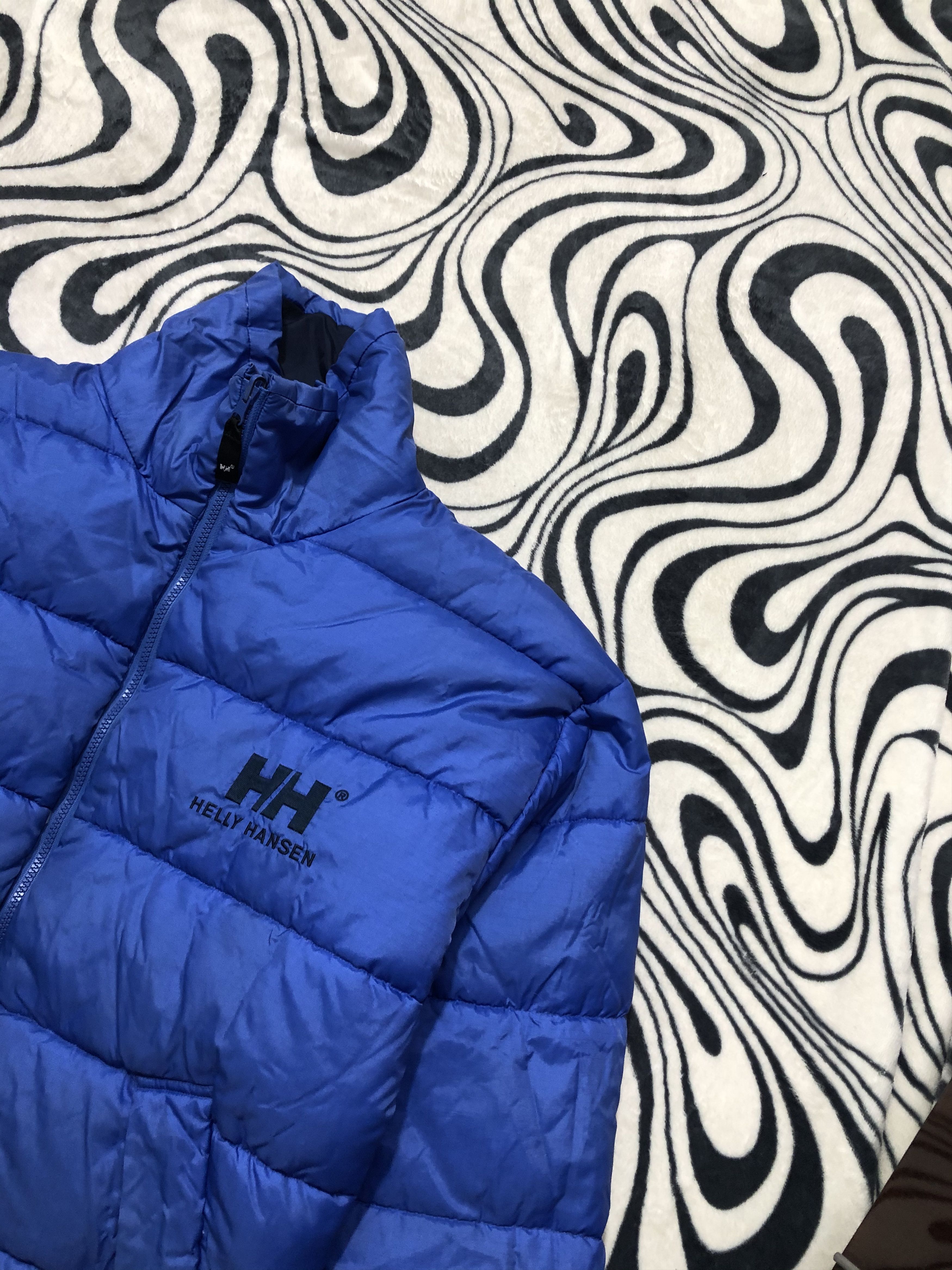 Helly Hansen Helly Hansen Vintage Mens Down Jacket Big Logo Size US L / EU 52-54 / 3 - 7 Thumbnail