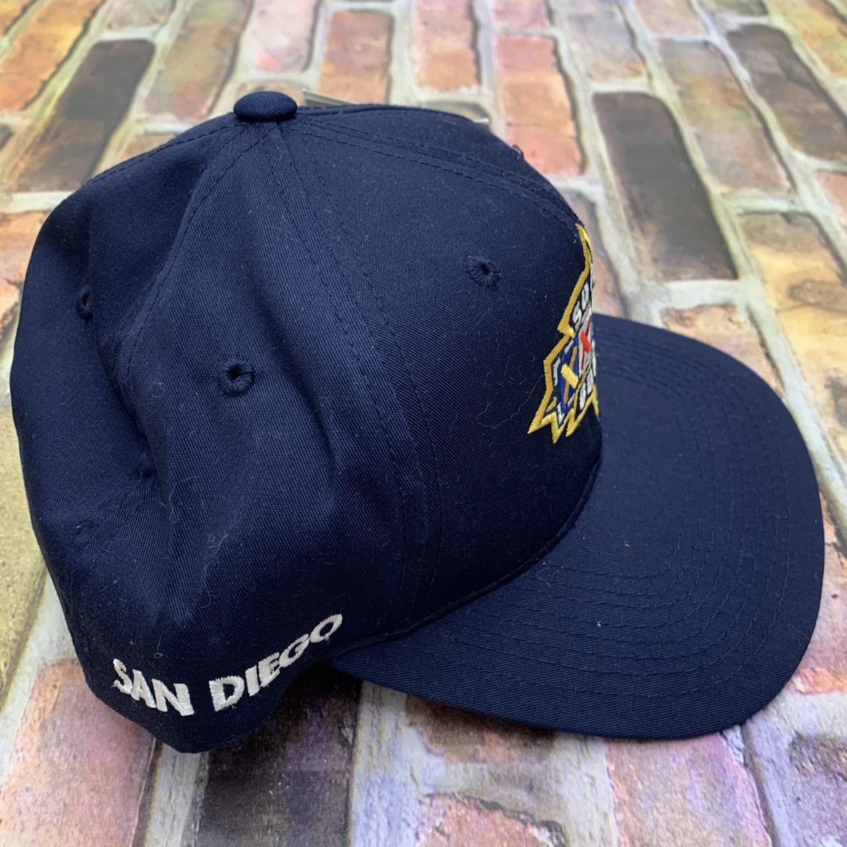 NFL × Sports Specialties × Vintage Vintage Super Bowl XXXII hat Size ONE SIZE - 3 Thumbnail