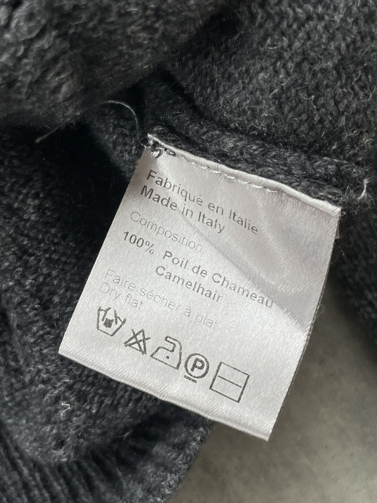 Dior Dior Homme Camelhair Wool V-neck Sweater Size US M / EU 48-50 / 2 - 4 Thumbnail