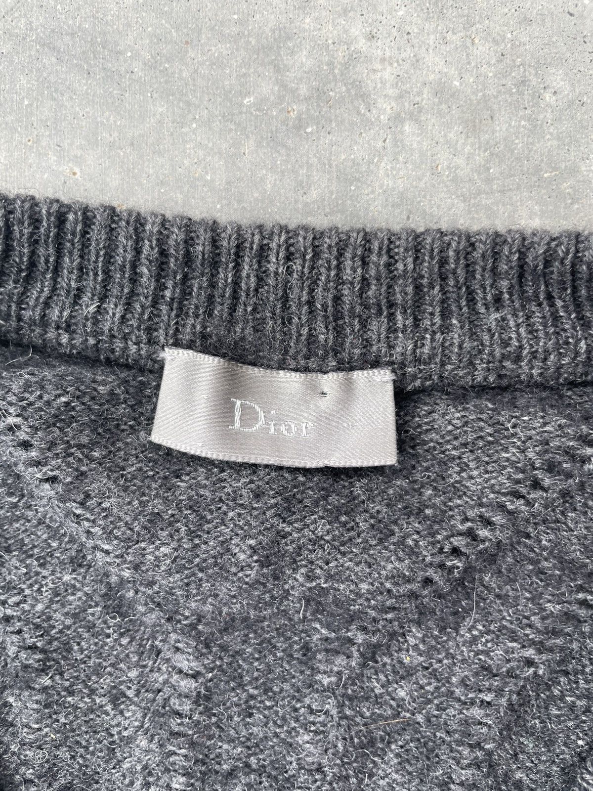 Dior Dior Homme Camelhair Wool V-neck Sweater Size US M / EU 48-50 / 2 - 7 Thumbnail