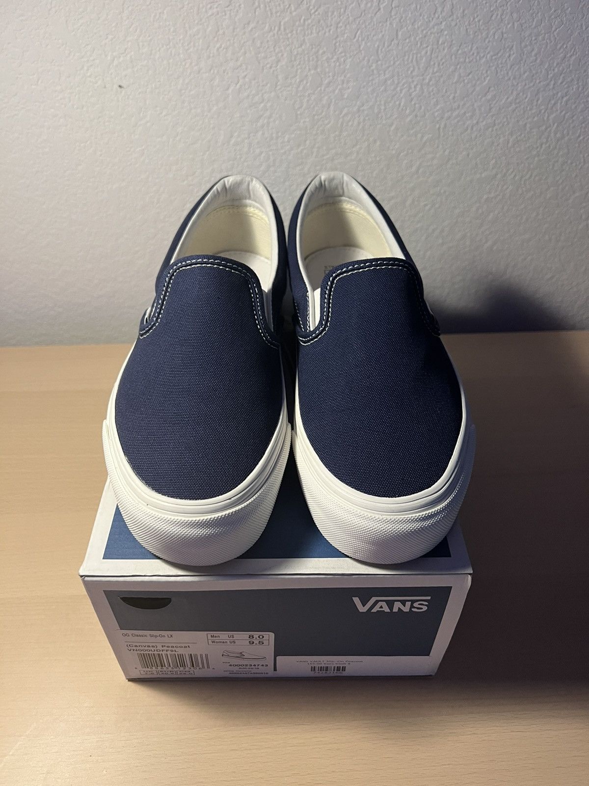Vans vault og classic slip on lx peacoat sales