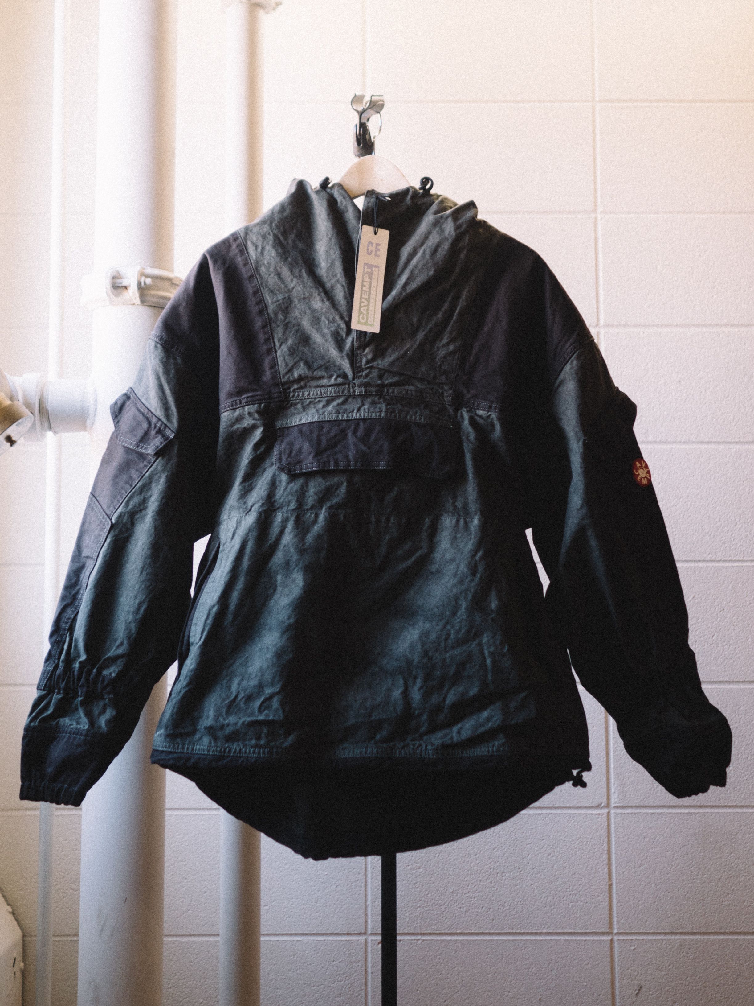 ジャケット・アウター C.E 17aw GRK PULLOVER JACKET Charcoal C.E GRK PULLOVER JACKET Charcoal