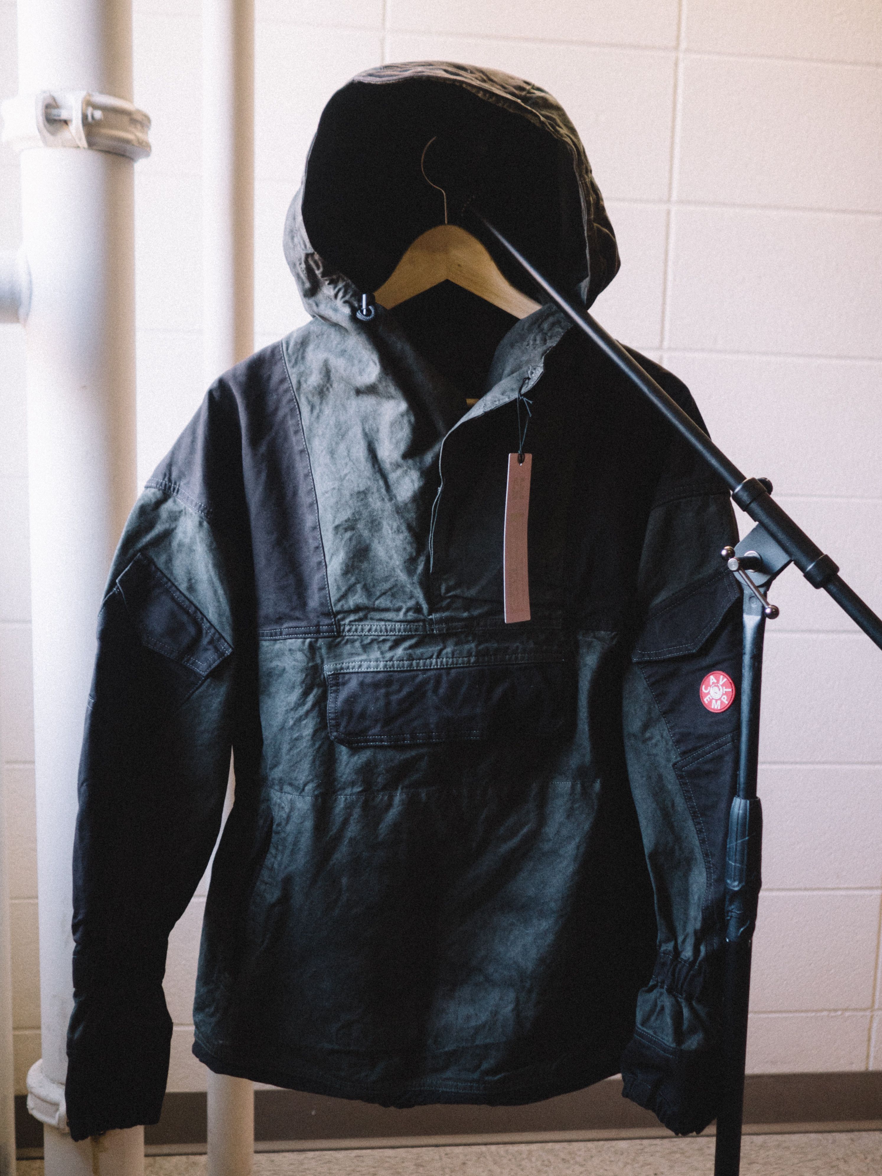 C.E GRK PULLOVER JACKET Charcoal